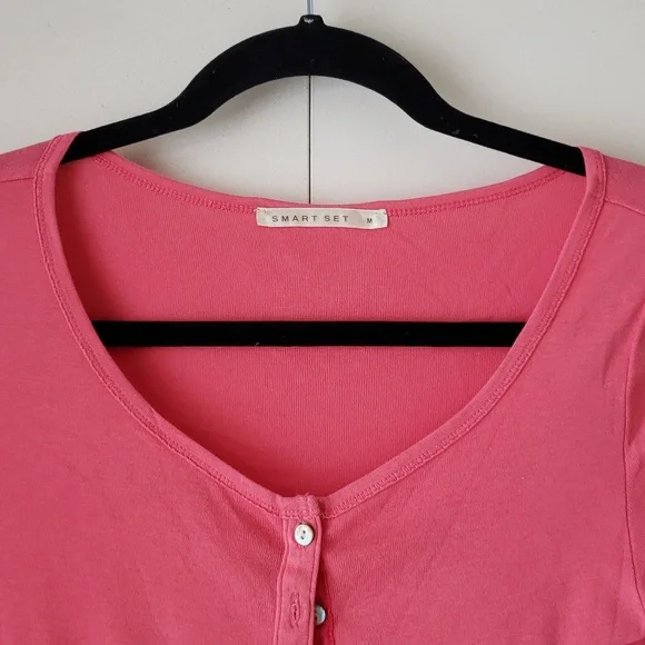 Smartset Button-Up Women's Top - Picture 3 of 6